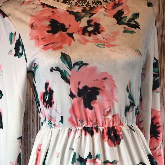 White Floral Printed Maxi Dress Various Size - Picture 4 of 8